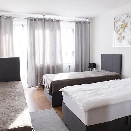 T&K Apartments Near Messe Fair Trade Duesseldorf Und Airport 1B ドゥイスブルグ エクステリア 写真